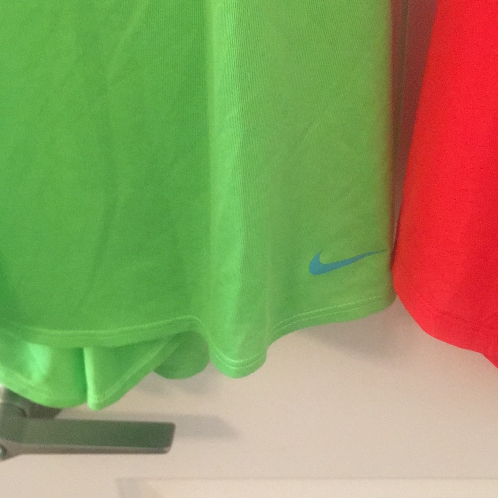 ‼️SOLD‼️Dri-fit Nike active wear Tee’s - Picture 3 of 10